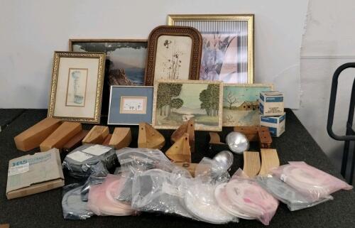 Mixed Surplus Bulk Lot &ndash; Electronics, Lighting, Framed Art, Furniture Legs
