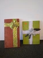 Holiday Decoration Bundle: 3ft Pre-Lit Christmas Tree, 9 Window Candles, D&eacute;cor Pumpkins & Basket (powered on) - 4