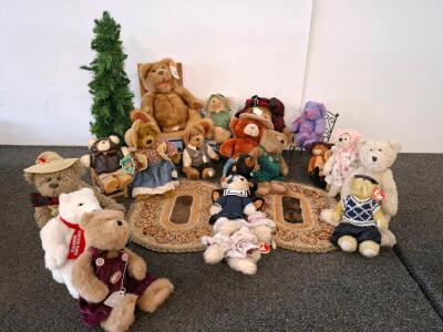 Vintage Ty Beanie Babies, Coca-Cola, Boyd's Bears Plush Lot &ndash; 15+ Collectible Teddy Bears