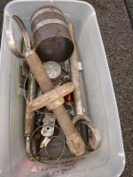 Mixed Lot: Eureka AirSpeed Vacuum, Xytronic Soldering Iron, both powered on) Tools, Hardware & Accessories - 2