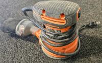 Black+Decker 5" Random Orbital Sander, Model BDERO100 w/Dust Canister (tested, works) + 60pc Souvenir Mug Lot - 2