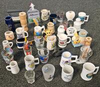 Black+Decker 5" Random Orbital Sander, Model BDERO100 w/Dust Canister (tested, works) + 60pc Souvenir Mug Lot - 4