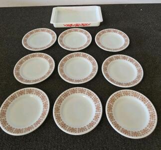 Vintage Noritake Riviera Plates & Pyrex Town and Country Casserole Dish Set