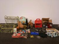Mixed Lot &ndash; Campbell Hausfeld Spray Gun AL-3104, Casters, Globe, Kitchen Hardware, Decor