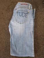 Lot of Women&rsquo;s Jeans by ZD, Hydraulic, Vigos w/ 4 Fashion Belts, Mixed Styles & Sizes 9/29 - 7