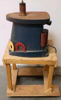 Central Machinery 95088 Oscillating Spindle Sander, 1/2 HP, 2,000 RPM, 58 OPM, 14.34x11.47 in Table - 2