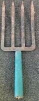 (XB) Miscellaneous Tool/Hardware Lot - Metal Pipes, Pry Bar, Husky Pump, Wand, Bug Zapper, Pitchfork - 5