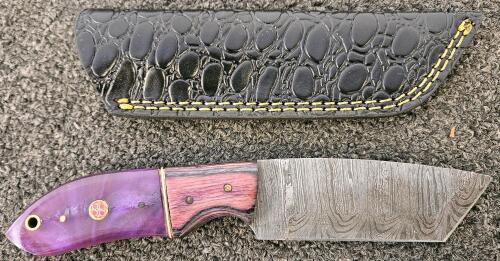 Damascus Steel Fixed-Blade Knife with Purple Wood Handle and Leather Sheath