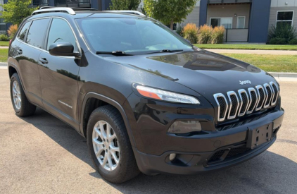 2015 JEEP CHEROKEE - 4X4!