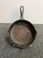 Wagner Ware Cast Iron Skillet Set #8, Made in USA &ndash; 2 Skillets, 1 Grill Pan, Open-Loop Handles - 4