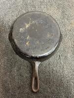 Wagner Ware Cast Iron Skillet Set #8, Made in USA &ndash; 2 Skillets, 1 Grill Pan, Open-Loop Handles - 7