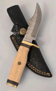 Custom Damascus Fixed Blade Hunting Knife, 9" Overall, Wood Handle, Leather Sheath