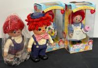 Large Raggedy Ann & Andy Collectible Lot: Plush Dolls, Boxed Brass Key, Applause Snowden, Patterns - 4
