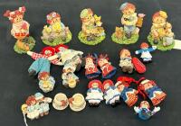 Large Raggedy Ann & Andy Collectible Lot: Plush Dolls, Boxed Brass Key, Applause Snowden, Patterns - 5