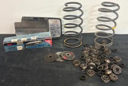 Mixed Automotive Lot: Coil Springs, Ryobi Detail Sander DS100, Bearings, Grinding Discs, Panel does turn on