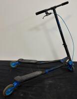 Razor Power Core E90 Electric Scooter Blue & Neon Fliker DLX 3-Wheel Drift Scooter Bundle - 5