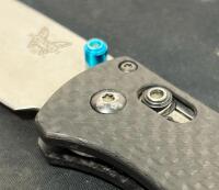 Benchmade 535-3 Bugout CPM-S90V Carbon Fiber 3.24" Blade AXIS Lock Blue Hardware Original Box - 3