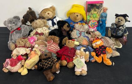 Lights & Lace Christie Barbie #9728 NIB, Paddington Bear, Ty, Russ & Vintage Plush Lot of 20