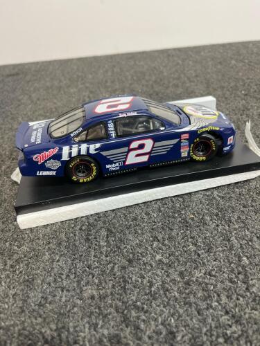 2001 Action 1:24 Rusty Wallace #2 Miller Lite Harley-Davidson Die-Cast