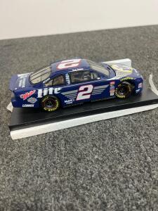 2001 Action 1:24 Rusty Wallace #2 Miller Lite Harley-Davidson Die-Cast