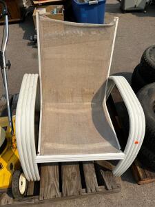 Vintage Aluminum Patio Lounge Chair, Curved Arm Design, Mesh Sling Seat, White/Beige