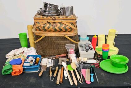 Vintage 2-Basket Family Camping Picnic Set with Cookware, First Aid Kit, Dishware, Utensils, Tarps