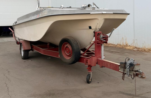 1968 EVINRUDE BOAT AND TRAILER -