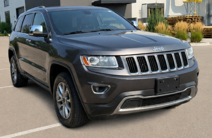 2014 JEEP CHEROKEE - 4X4! SUNROOF!