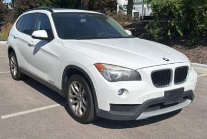 2013 BMW X1 - AWD!