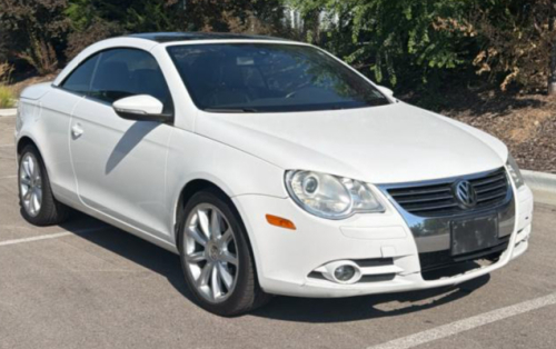2011 VOLKSWAGEN EOS - CONVERTAIBLE!