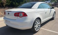 2011 VOLKSWAGEN EOS - CONVERTAIBLE! - 3