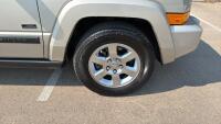 2007 JEEP COMMANDAR - 4X4! - 26