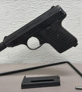 Jennings J-22 .22 LR Pistol, Serial 732000, Black Finish, 2.5&rdquo; Barrel, 6-Round Magazine, Bryco Arms