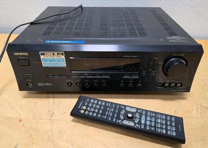 Onkyo HT-R520 6.1 Channel 1000W AV Home Theater Receiver, Remote, Dolby Pro Logic IIx, DTS 96/24