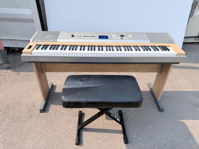 Yamaha DGX-670 Digital Piano With Stand And Bench, 88 Keys, GHS Action, 256-Note Polyphony