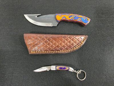Custom Fixed-Blade Gut Hook Knife With Orange-Blue Handle, Leather Sheath & Keychain Folder Set