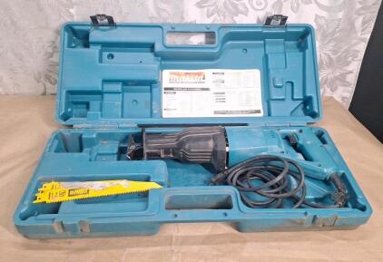 (1) Makita Corded Recipro Saw With Case