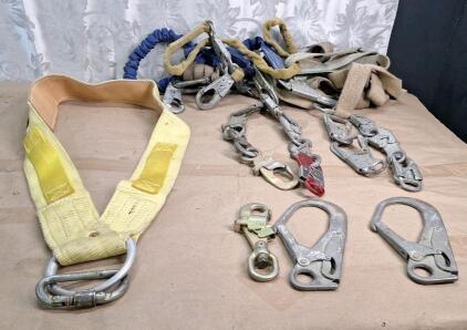 (1) Webbed Sling With Assorted Self-Locking Snap Hooks & Straps