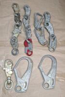 (1) Webbed Sling With Assorted Self-Locking Snap Hooks & Straps - 3