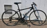 Fuji Absolute 3.0 28" 21-speed Bike, Black