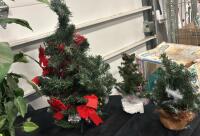 Set Of 5 Mini Artificial Christmas Trees, 1 Artificial Peace Lily, Burlap & Basket Pots - 3