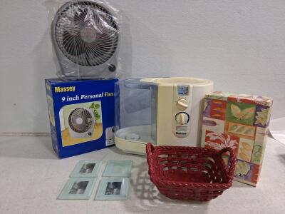 Holmes Cool Mist Humidifier And Massey 9" 3-Speed Personal Fan, Clean (Tested And Working), Classic Model