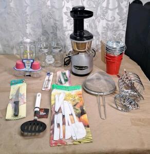 (1) Omega Juicer & Assorted Kitchen Utensils