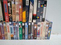 34 Movie VHS Tape Collection (John Wayne Westerns, Green Mile, NYPD Blue) + SM LINE HF-8070 Rewinder - 5