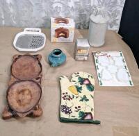 (1) Crock Pot & Assorted Kitchen Utencils - 6
