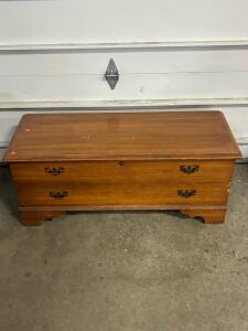 Lane Sweetheart Cedar Hope Chest, Aromatic Cedar Lining, Brass Handles