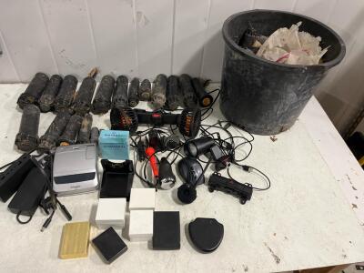 Lot of 22 Pop-Up Lawn Sprinkler Heads 4" Black Plastic, Mixed Brands, 1/2" FNPT