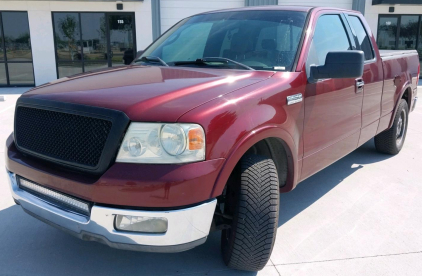 2004 FORD F-150 - BACKUP CAMERA!