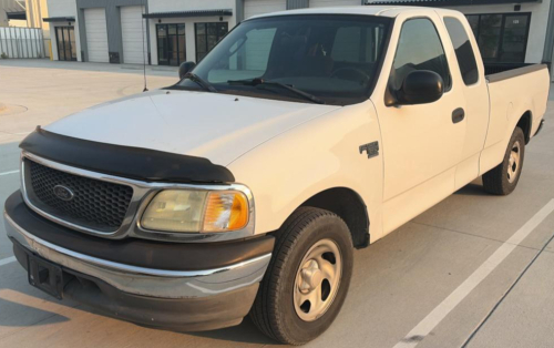 2003 FORD F-150 - GOOD TIRES!