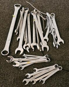 28-Piece SAE Combination Wrench Set, 5/16"&ndash;1-1/8", Mixed Brands, Chrome Vanadium Steel